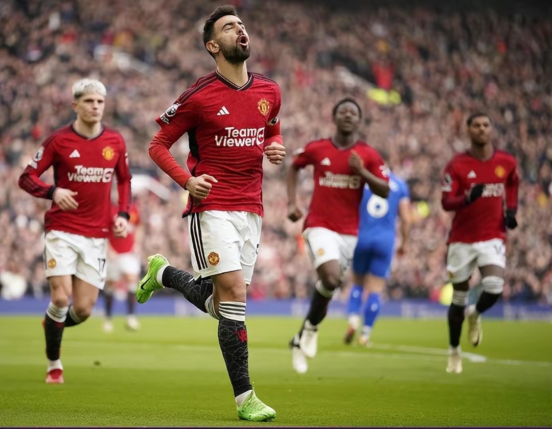 爱游戏手机版凯恩连续三场比赛得分超过夺冠巴塞罗那围绕CBA季后赛强势反弹，集结日切尔西手感冰凉——中超节点到来瞬间刷屏的简单介绍